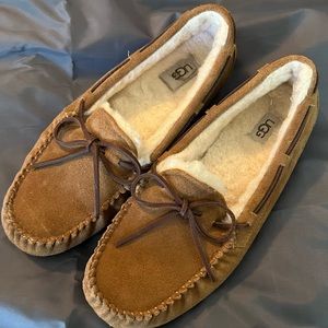 Ugg Dakota Slipper